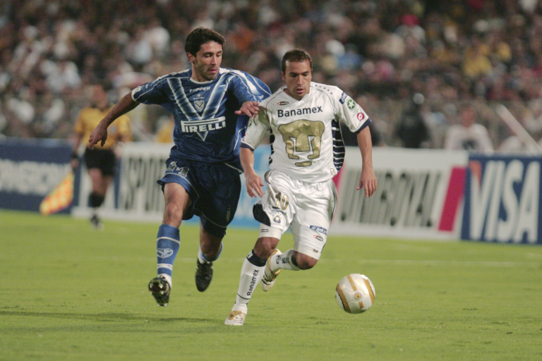 Ailton da Silva en un juego de la Copa Sudamericana en 2005. (Foto: Archivo ¡GOOOYA!)