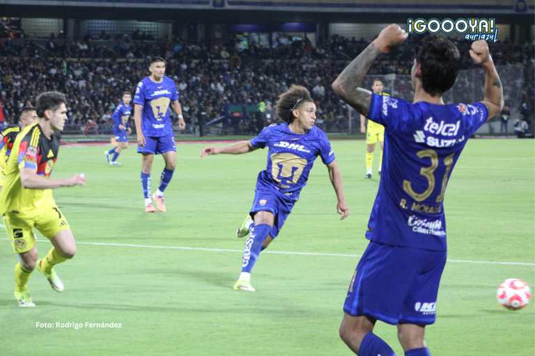 Pumas vs América: Robert Morales anota el gol del triunfo de Universidad sobre las Águilas. (Foto: Rodrigo Fernández)