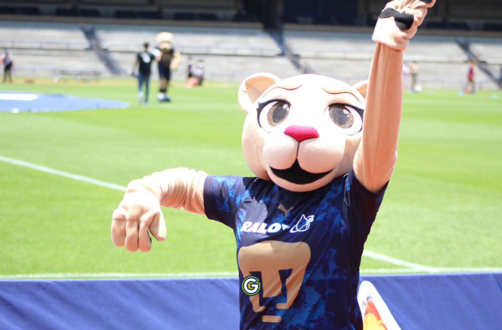 Afición de Pumas Femenil en el Olímpico Universitario contra León, Apertura 2026