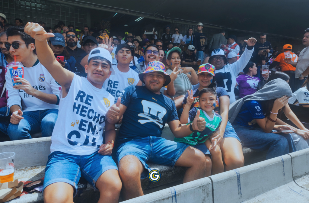 Afición de Pumas en el Olímpico Universitario contra Atlético de San Luis, Apertura 2026