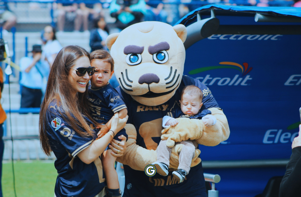 Afición de Pumas en el Olímpico Universitario contra Atlético de San Luis, Apertura 2026